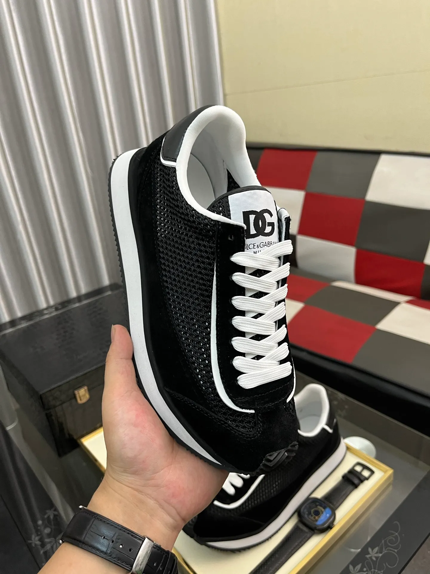 Men's Men's Shoes💰458⌚️⌚️••Dolce&Gabbana••DG✔️High-end men's sports and casual shoes. Original goods from top counters. Original imported cowhide, multi-material splicing design ➕Imported cowhide lining, cowhide feet ➕Original TPR elastic outsole. Size: 36-46